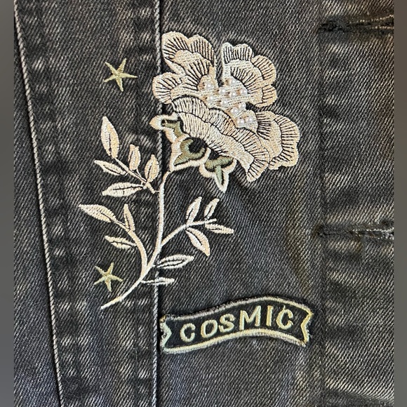 Celestial Jacket - Picture 5 of 7